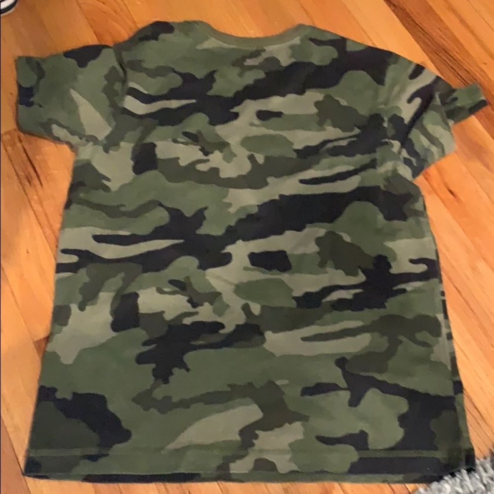 Camo tee - Picture 2 of 3